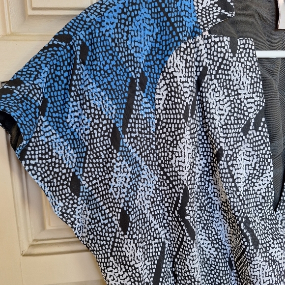 Forever 21 Cute Junior Dress Blk/Wht/Blue SzS Cap Sleeves Mini Elastic Waist - Picture 7 of 9